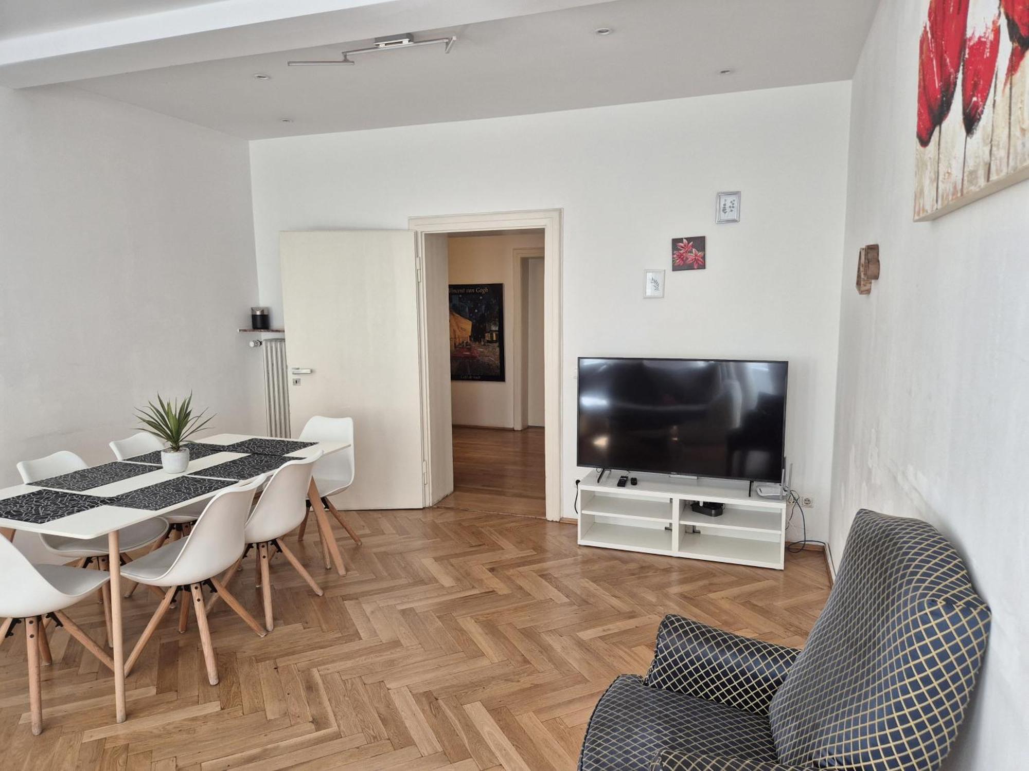 Appartement New Center 2 *